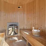 Σπίτι διακοπών Amazing In Faxe Ladeplads With Wifi
